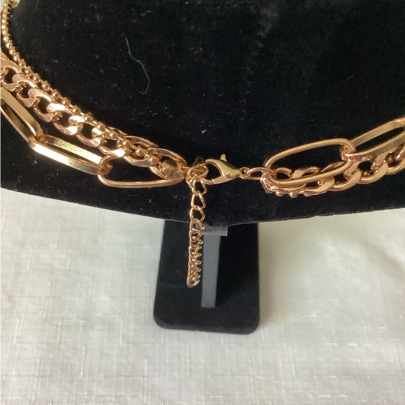 White Pearl Layered Gold Tone Necklace - Picture 2 of 3